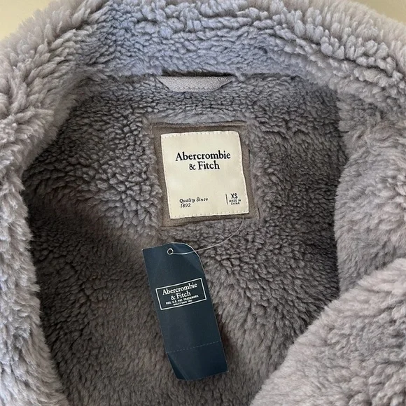 NWT Abercrombie & Fitch Suede Asymmetrical Zip Cozy Jacket - Picture 10 of 11